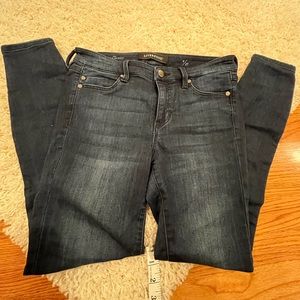 Liverpool Los Angeles ankle skinny jeans Westport wash size 4 inseam 26” rise 9”